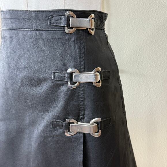 Vintage 90s Y2k Leather Buckle Pleated Faux Wrap Mini Skirt Goth Emo Punk S 6 - Picture 3 of 7